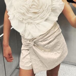 Elegant Knotted Quilted Skort